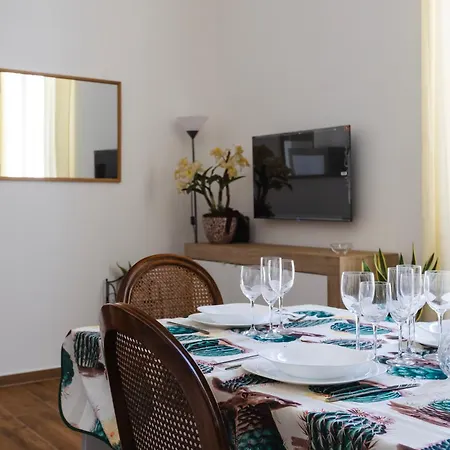 بيت للعطل Crisafi Luxury Flat باليرمو