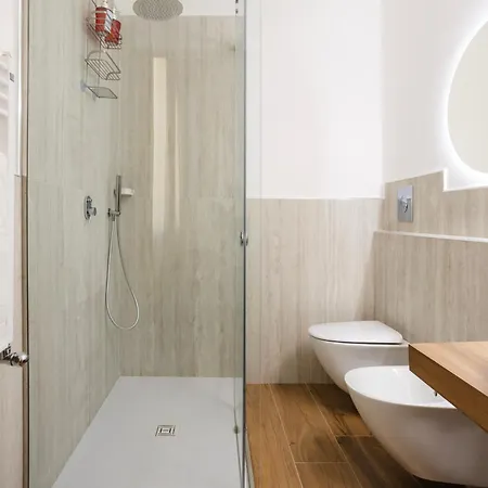 بيت للعطل Crisafi Luxury Flat *