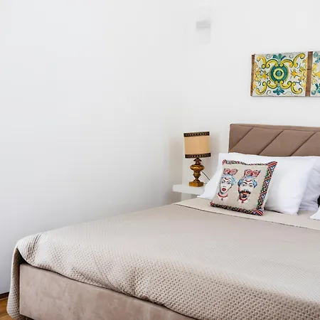 Crisafi Luxury Flat *